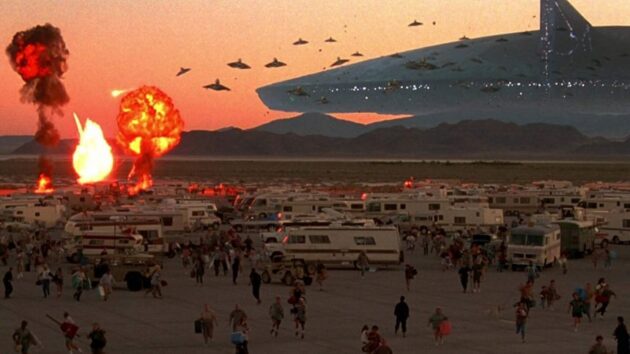https://www.ecranlarge.com/content/uploads/2022/02/independence-day-photo-1417607.jpg