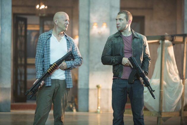 photo, Jai Courtney, Bruce Willis