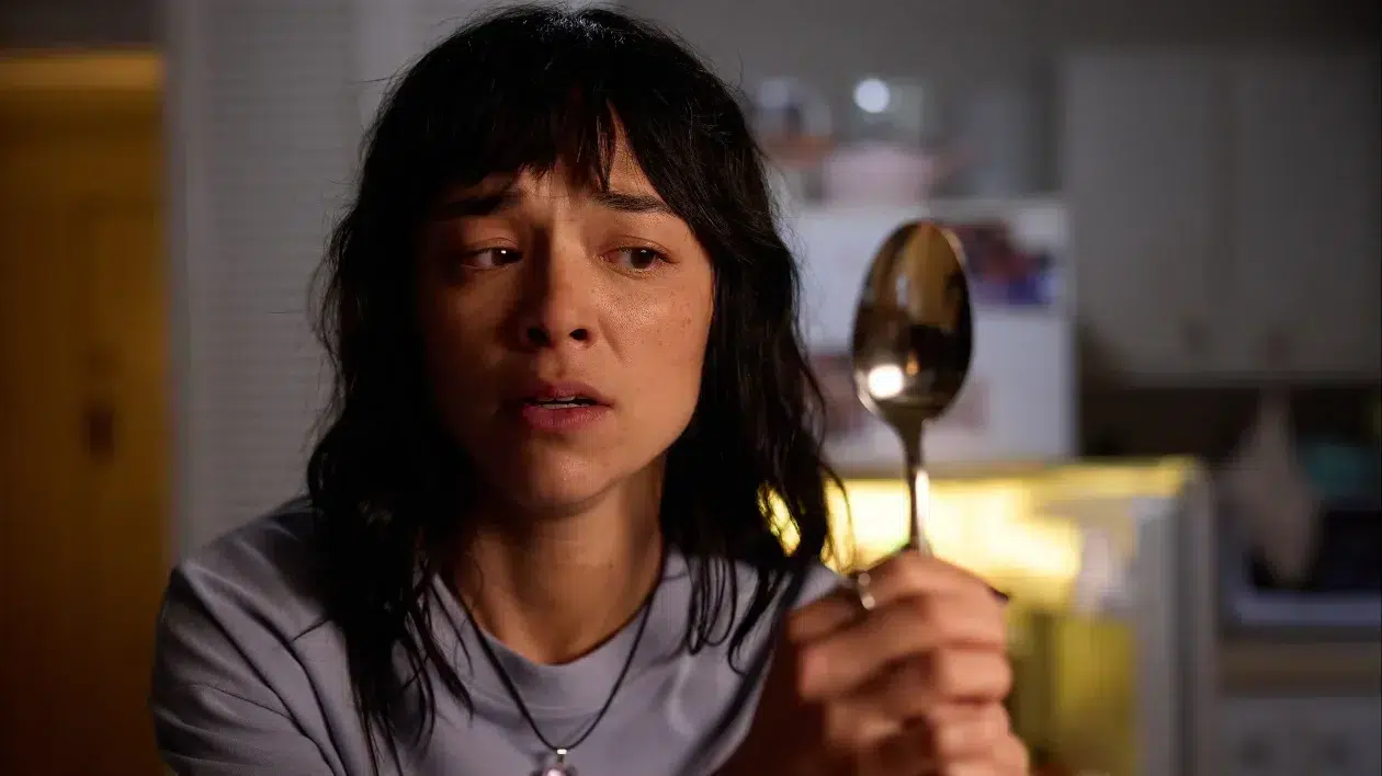 Midori Francis dans Saccharine
